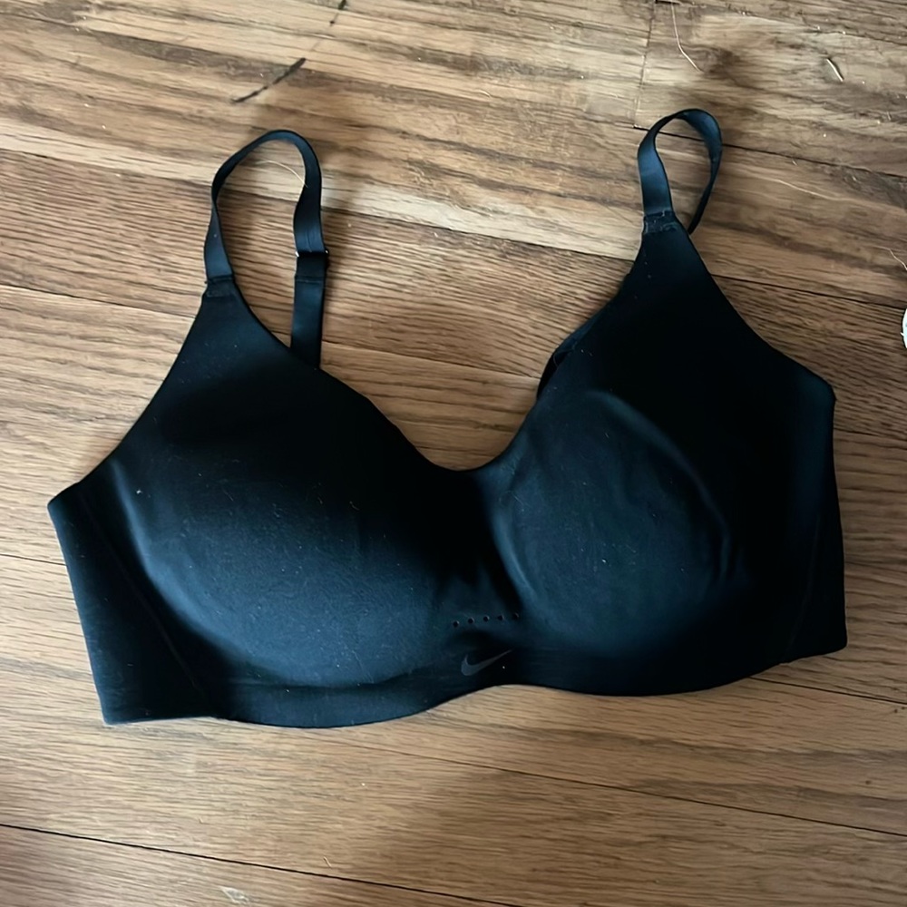 Nike dri fit sports bra